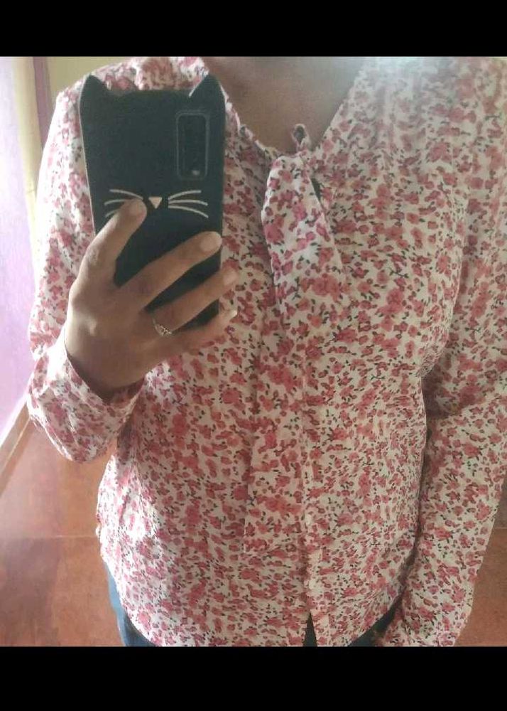 Floral Print Tie Neck Blouse
