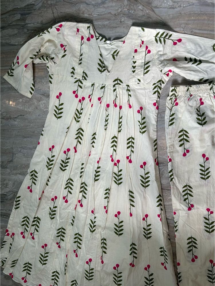 White Floral Print Kurta Set