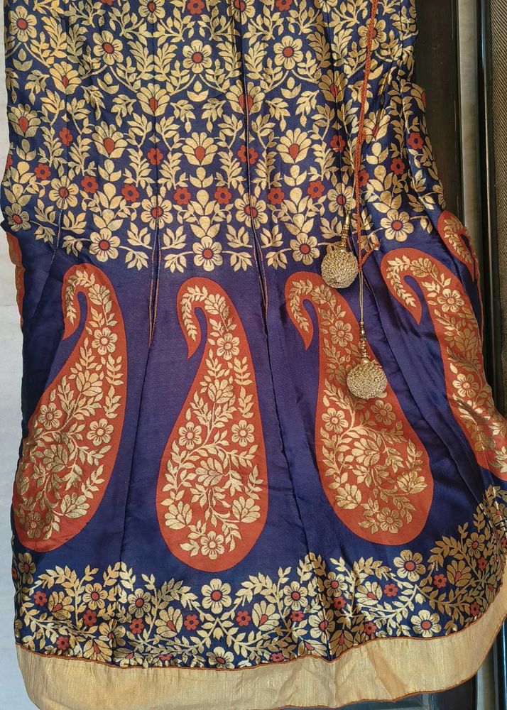 ETHNIC SKIRT WITH DUPATTA