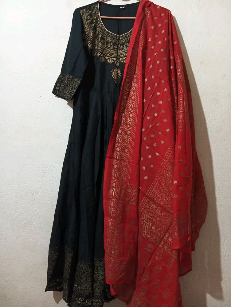 Kurti Set With Dupatta