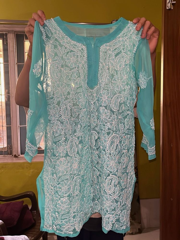 Elegant Chikankari Kurta (slight defect as shown)