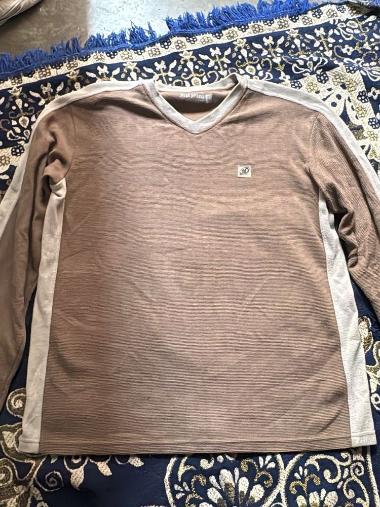 Men's Brown V-Neck Long Sleeve T-Shirt