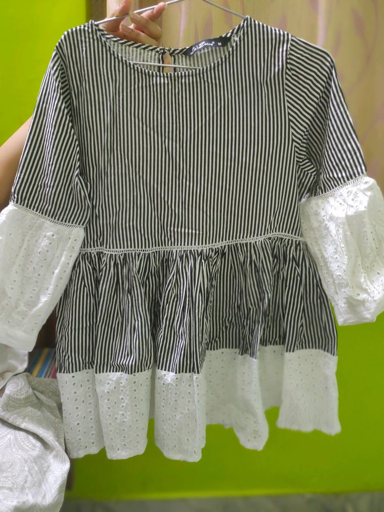 La Zoire,Medium Size