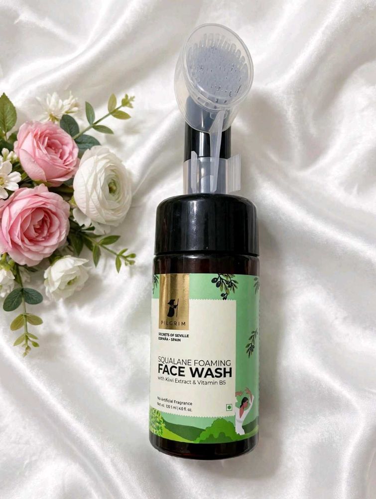 PILGRIM Spanish Squalane foaming face wash with Ki