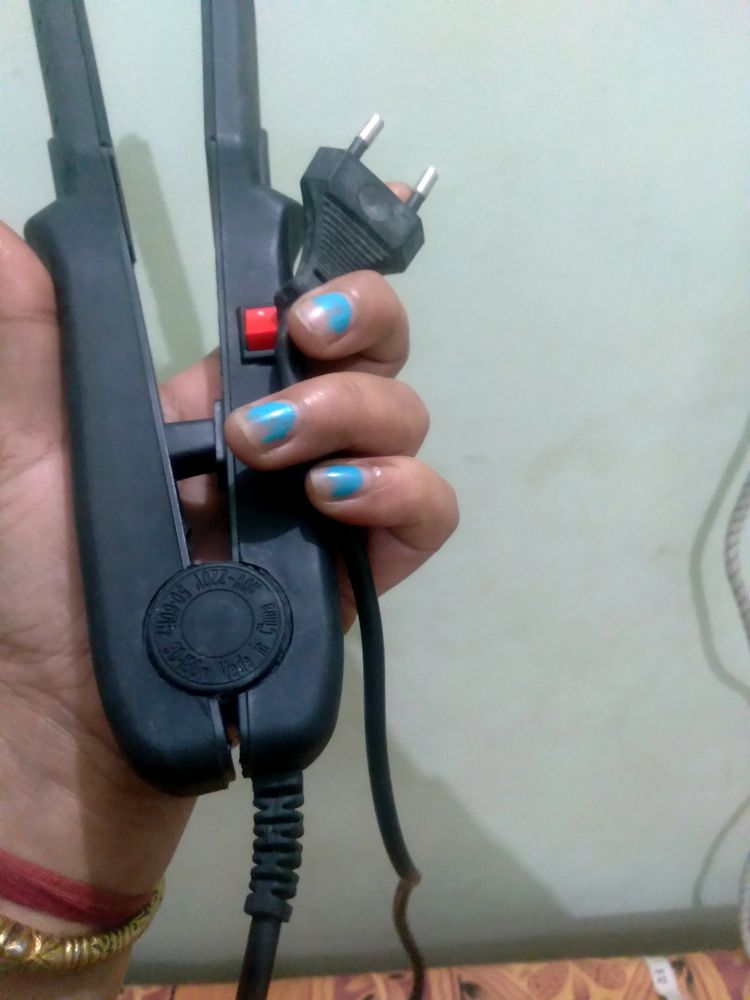 Hair Straightener