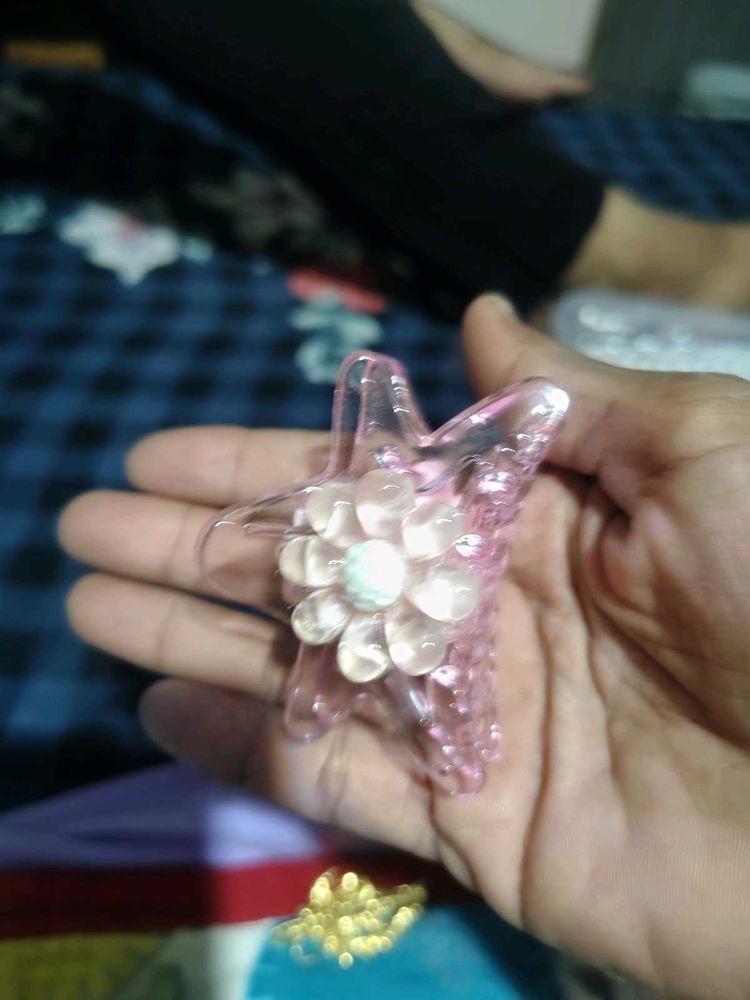 Charming Pink Star Hair Clip