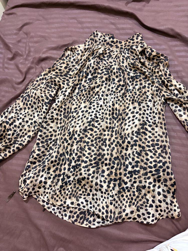 H&amp;M Leopard Print Top