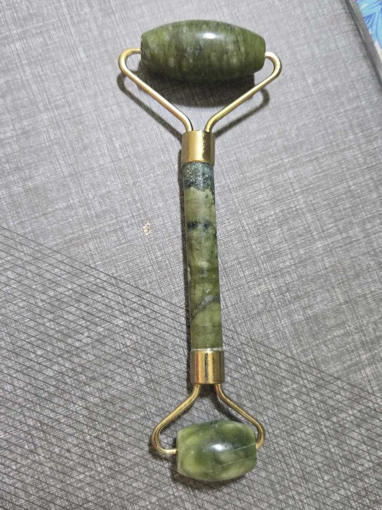 Jade Facial Roller