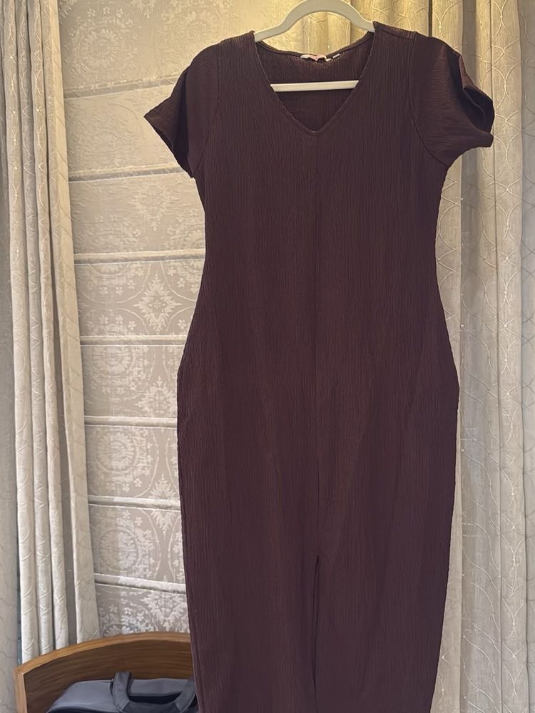 Ribbed V-Neck Midi Dress