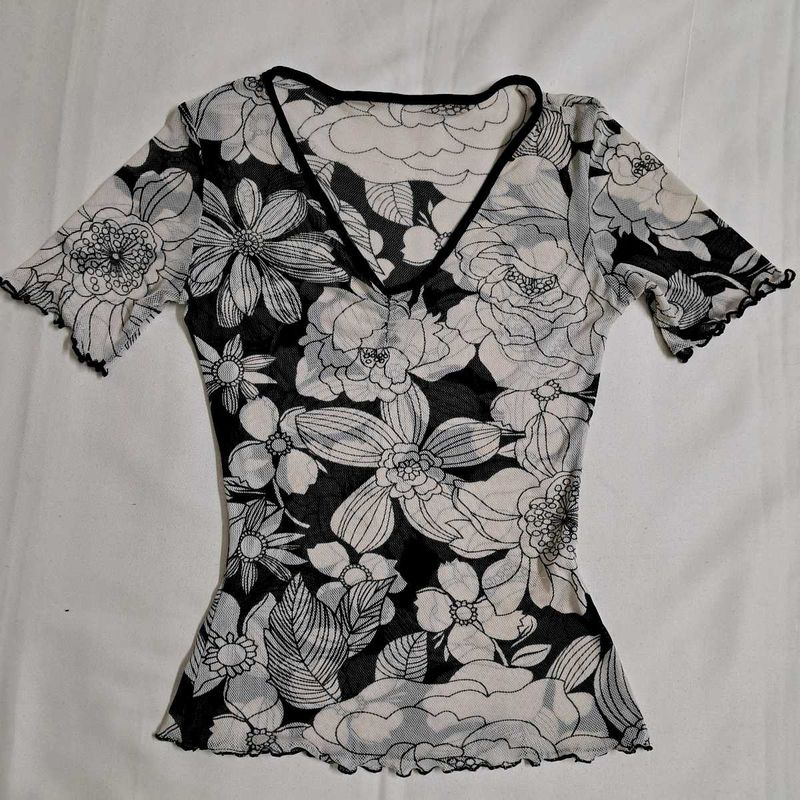 Y2k Vintage 2000s Floral Sheer V-Neck Top
