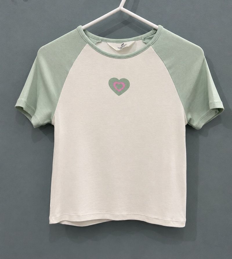 Unused Cute Pastel Heart T-Shirt