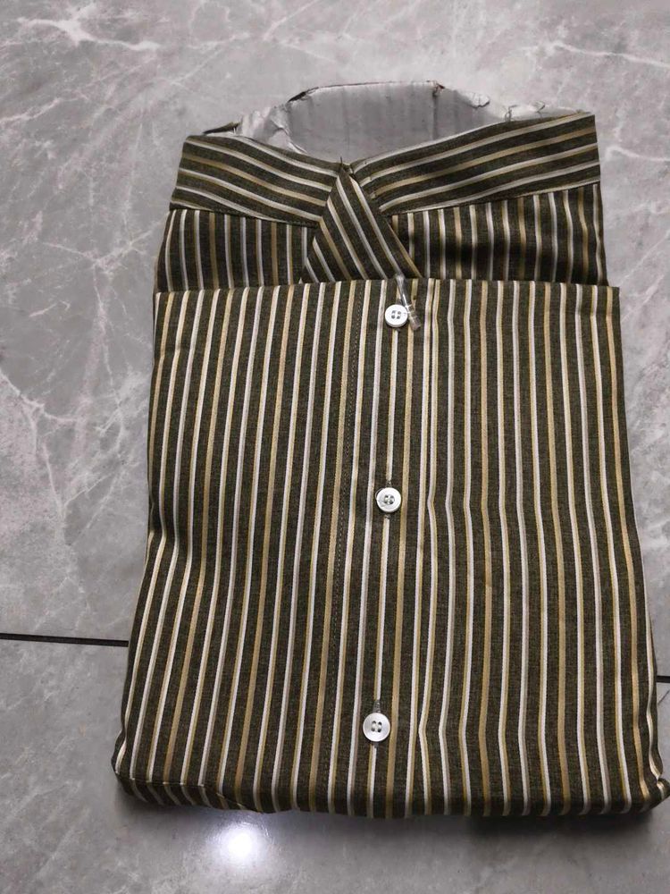 Van Heusen Striped Formal Shirt