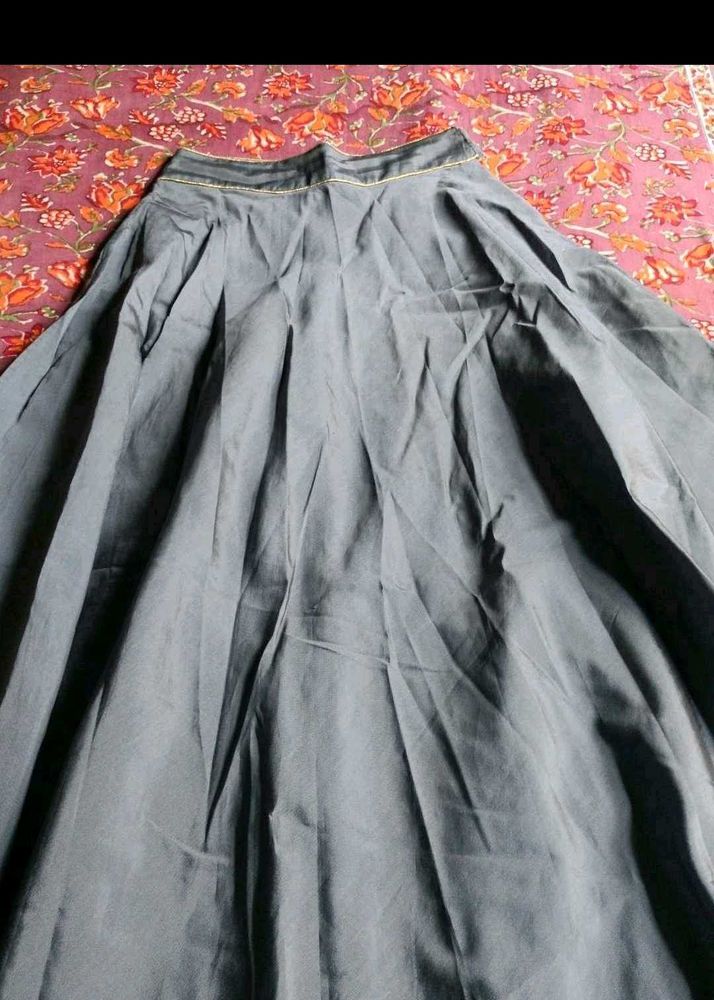 Elegant Grey Pleated Ethnic Skirt