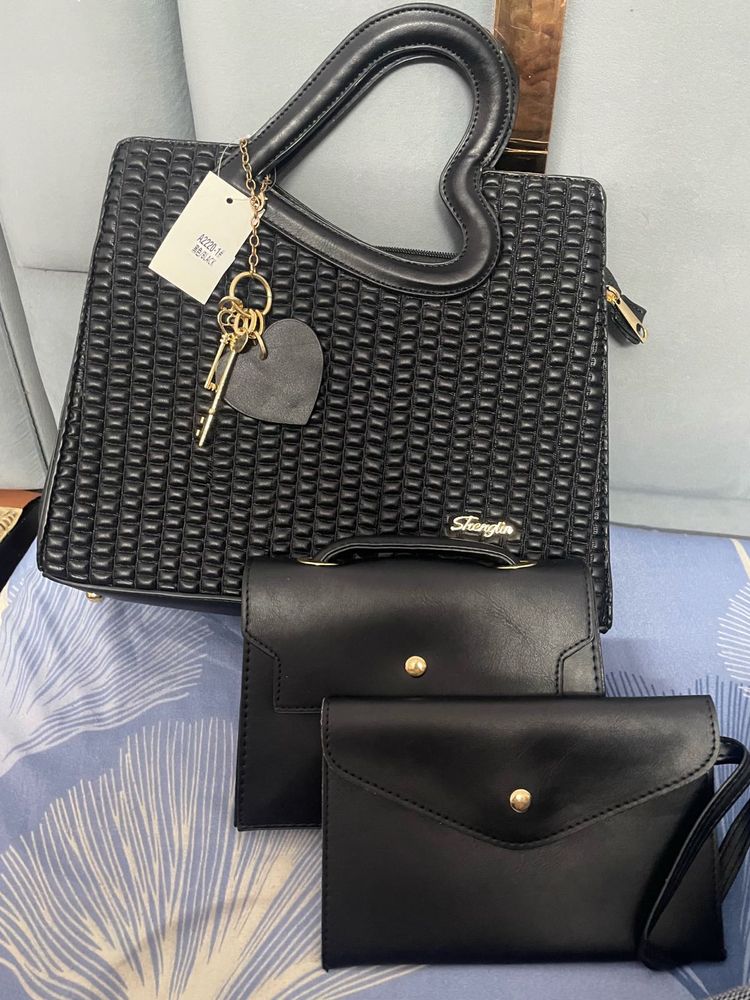 Chic Black Handbag Set