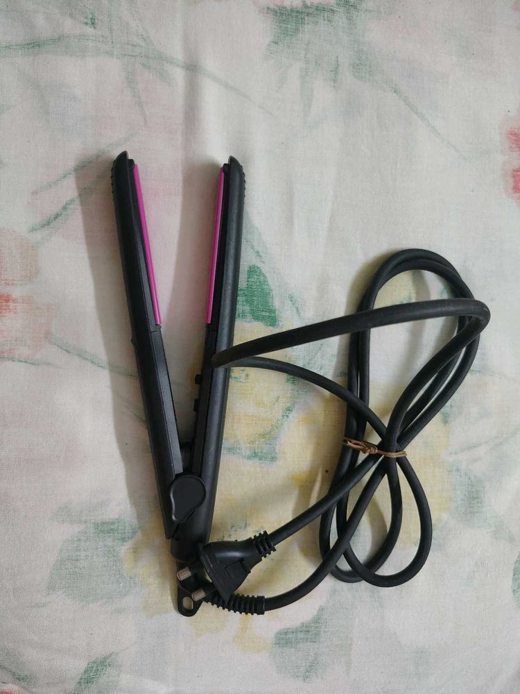 Compact Travel Hair Straightener