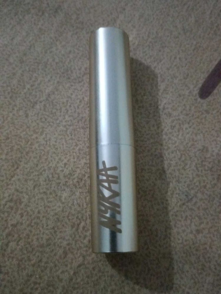 Nykaa Matte to Last Long Stay Lipstick