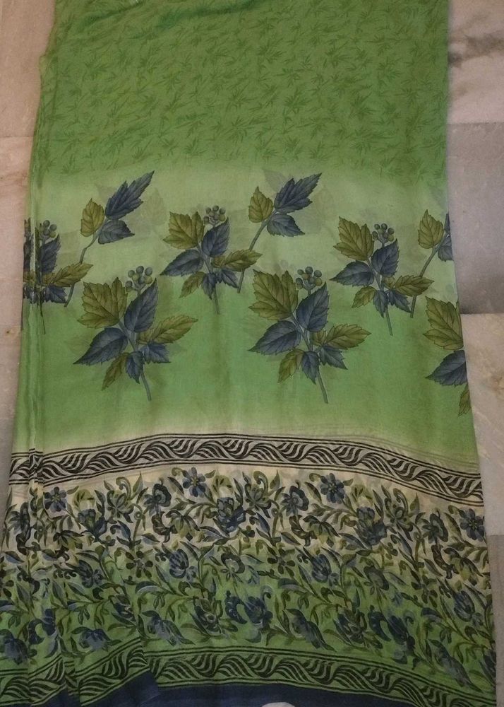 Green Floral Print Saree