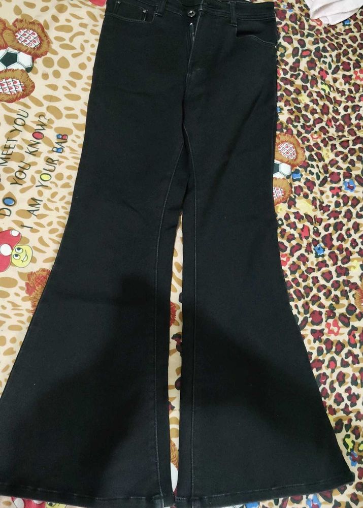 299 sale 💥Black Flare Jeans