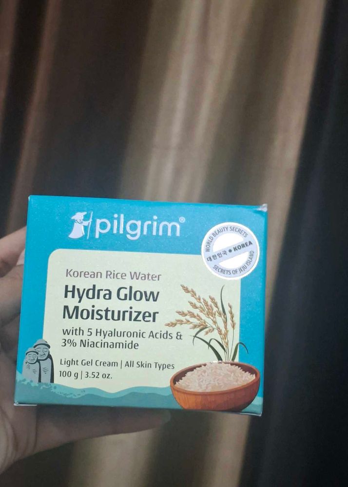 Pilgrim Hydra Glow Moisturizer