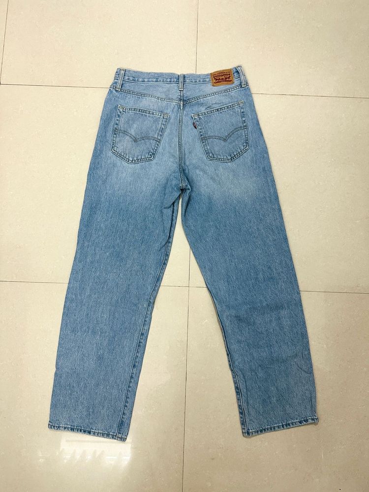 Levi's Light Wash Denim Baggy Jeans 🇺🇸
