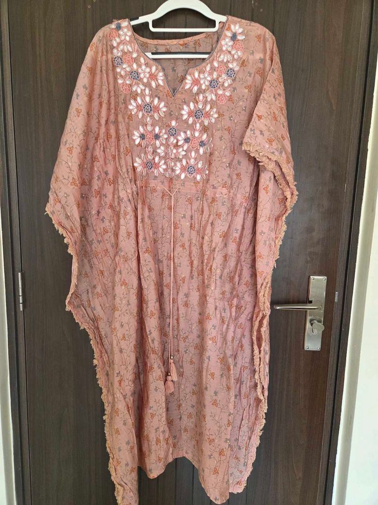 Embroidered Kaftan Kurta set L