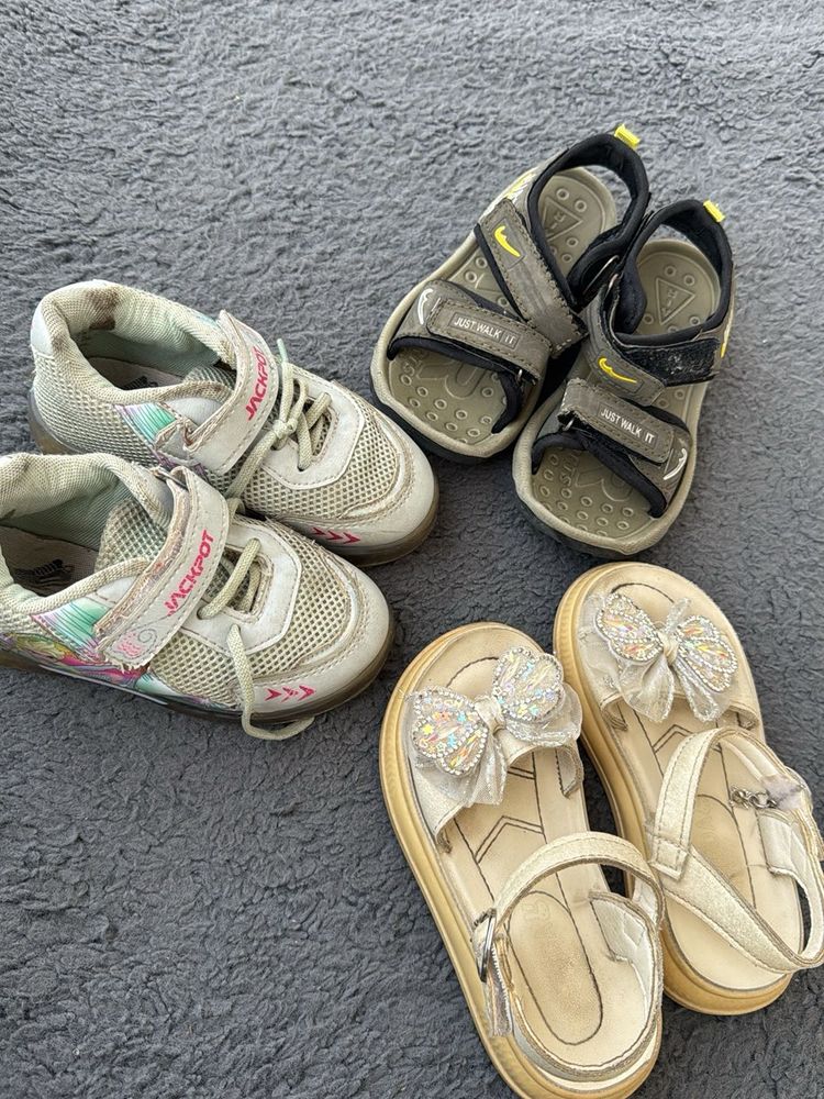 mixed shoes in size 9 / 27 for baby girls