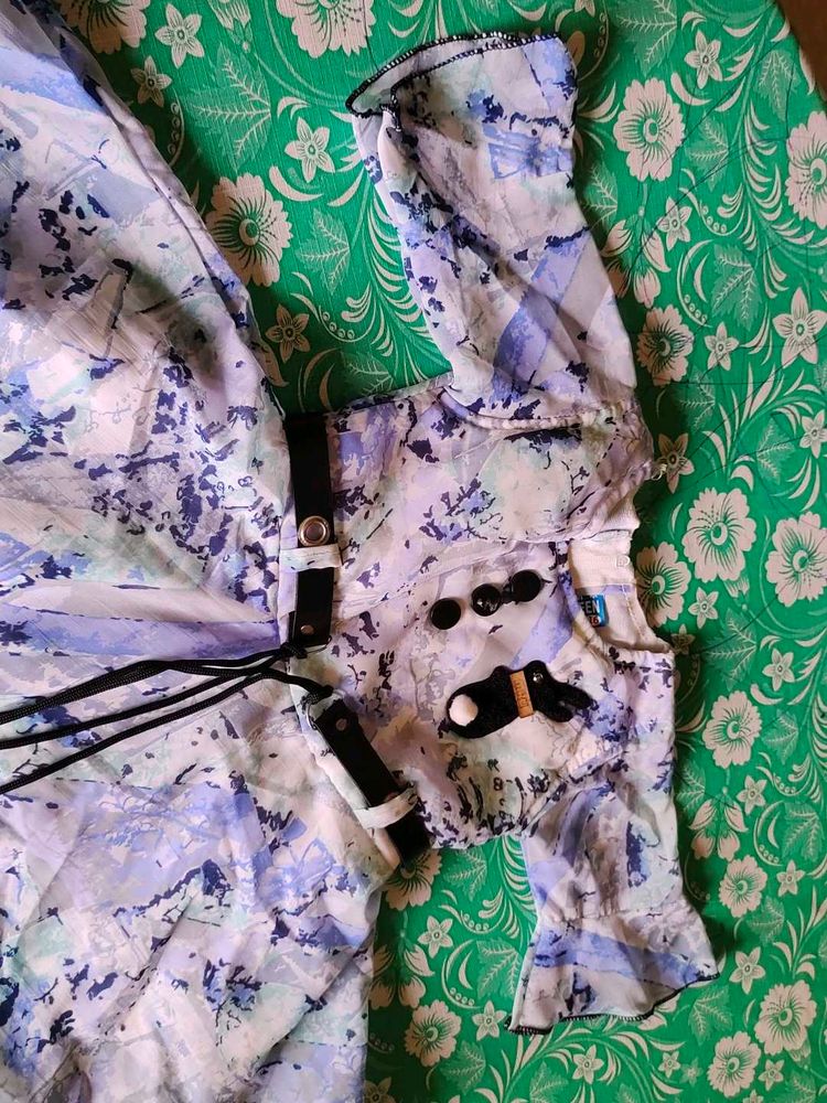 Abstract Print Button-Up Blouse