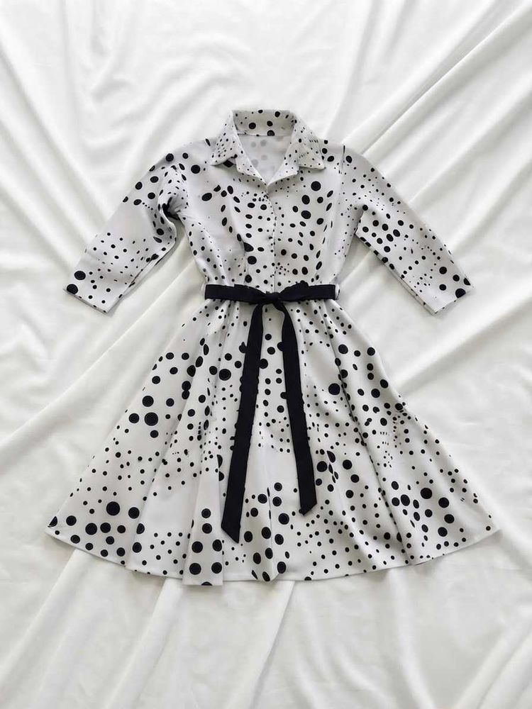 Chic Polka Dot Button-Down Midi Dress