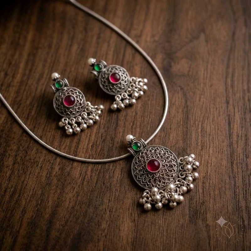 Oxidized Silver Necklace &amp; Earring Set