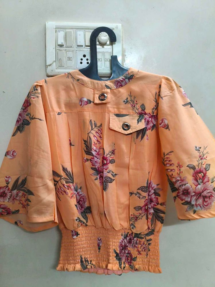 Floral Print Peplum Top cute