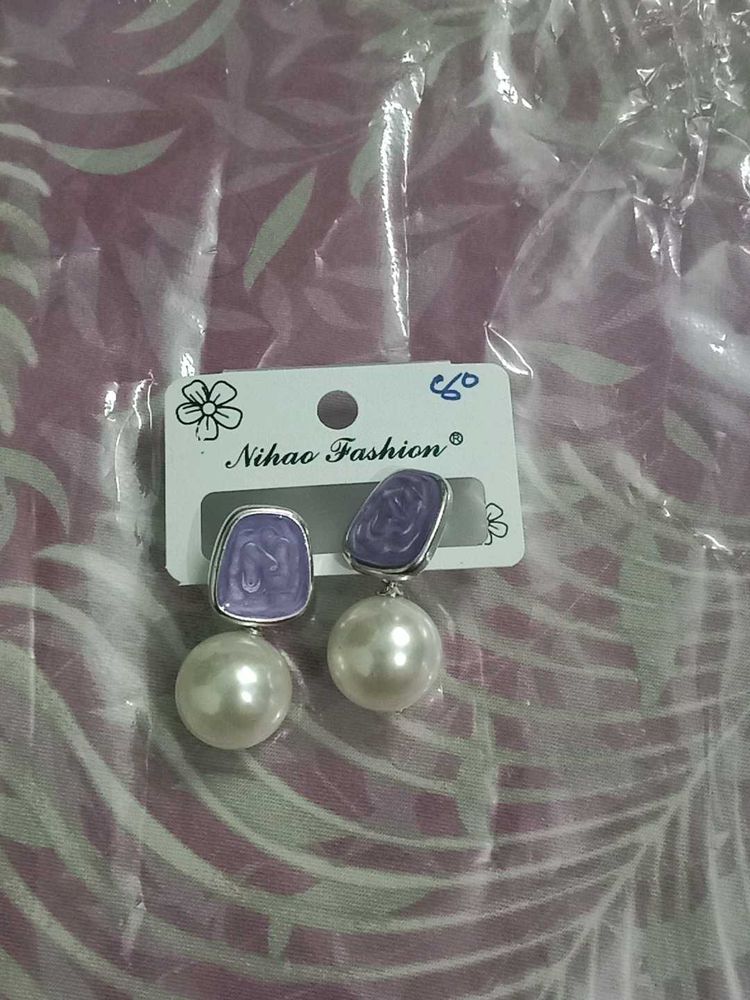 Pearl Earings