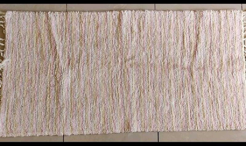 Velvet Carpet Size - 42" x 21"