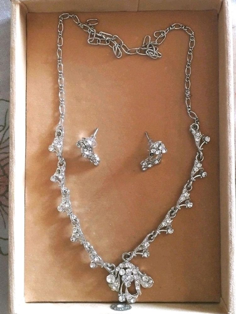 Silver Diamond Set