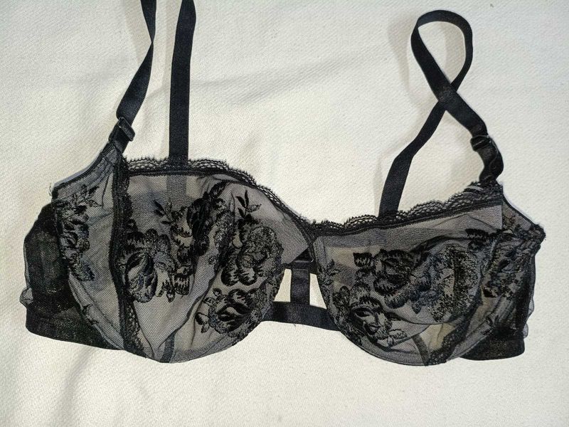 Black Lace Floral Bra