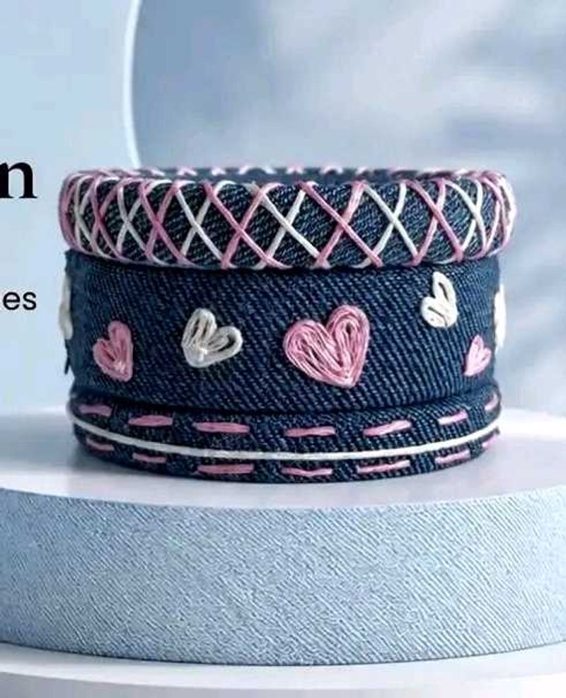 Denim Bangle Bracelet with Heart Embroidery🩷