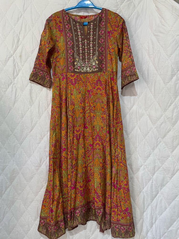Embroidered Anarkali Kurta