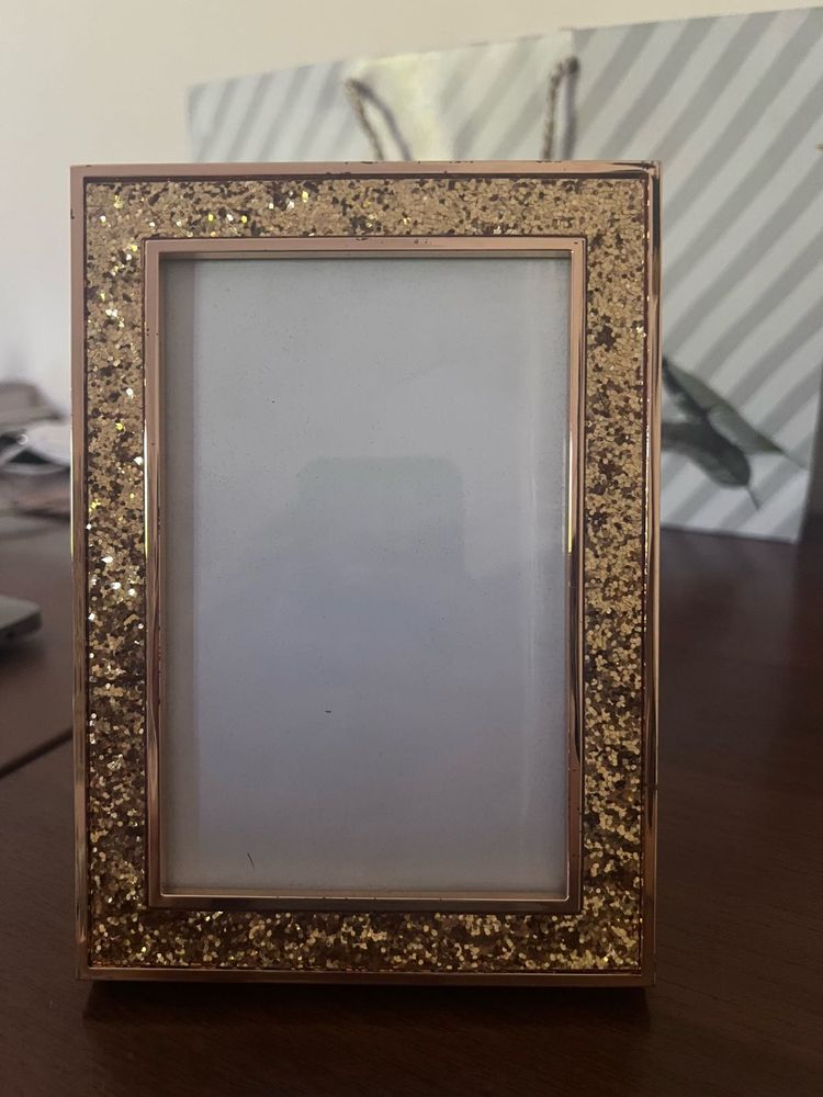 Sparkling Gold Glitter Picture Frame - 4x6 size