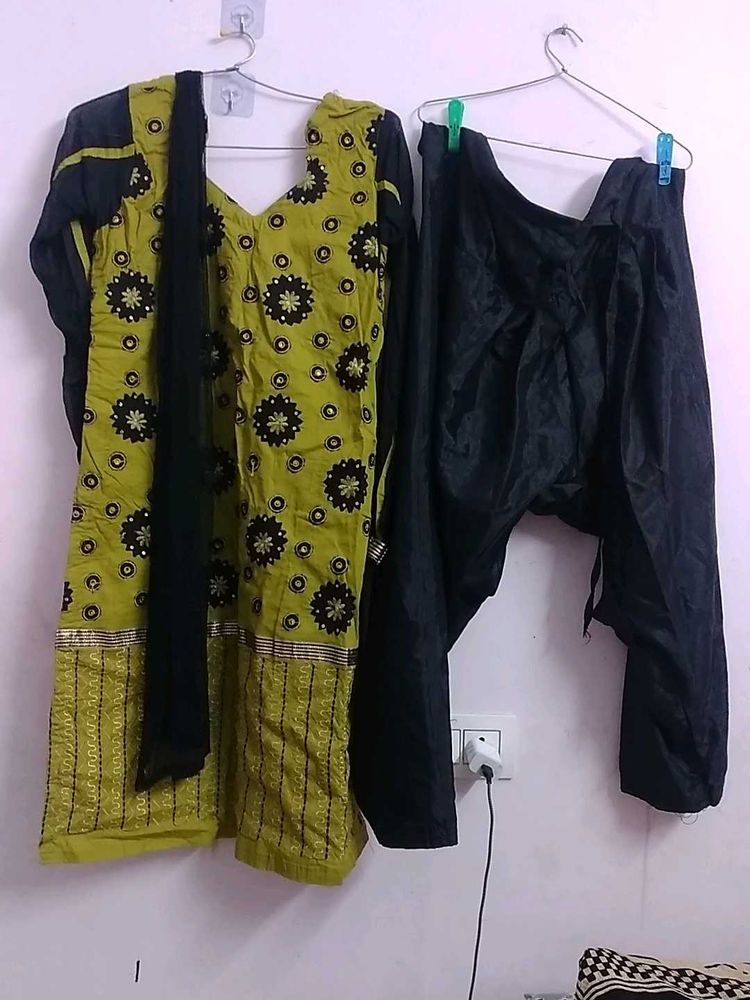 Green &amp; Black Salwar Kameez,One Time Used