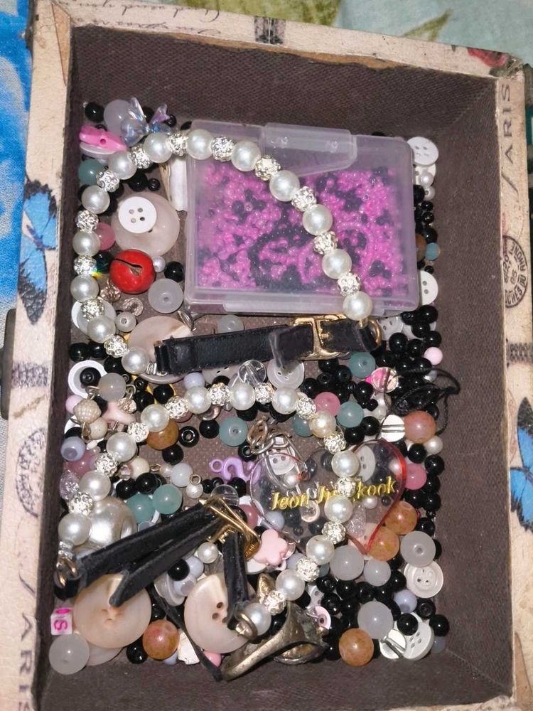 Bead set