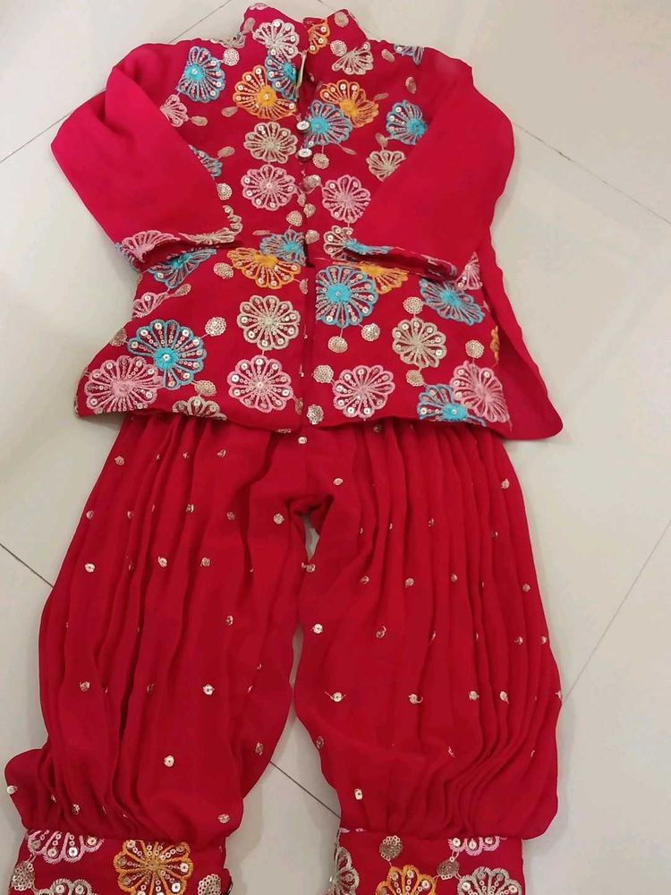 Red Embroidered Kurta Set