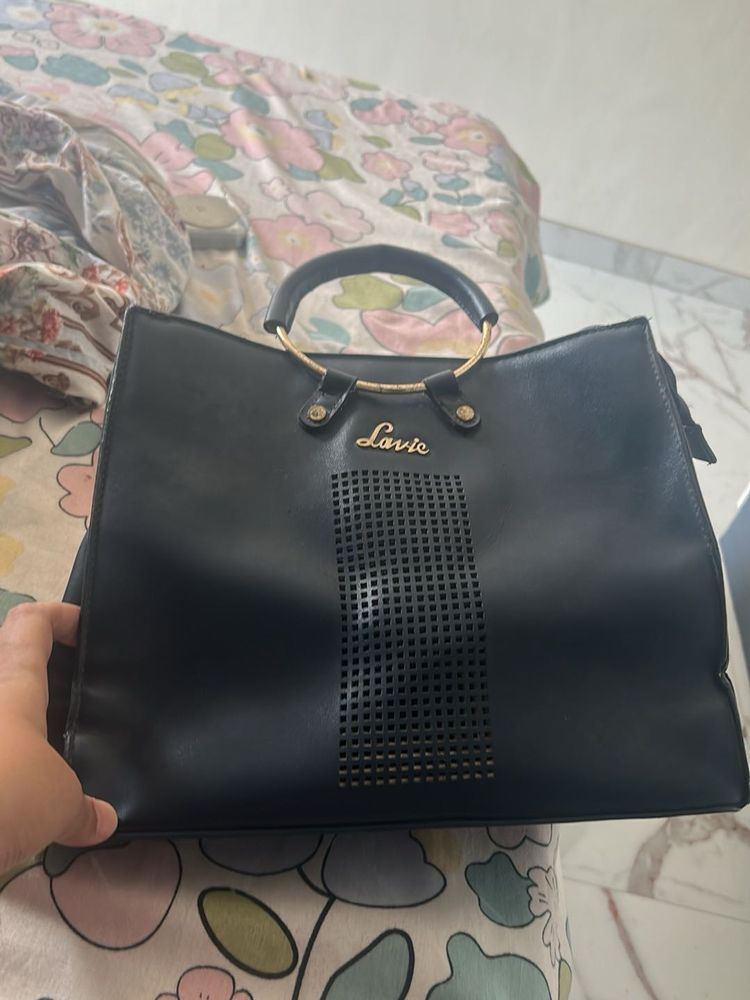 Chic Blue Lavie Handbag