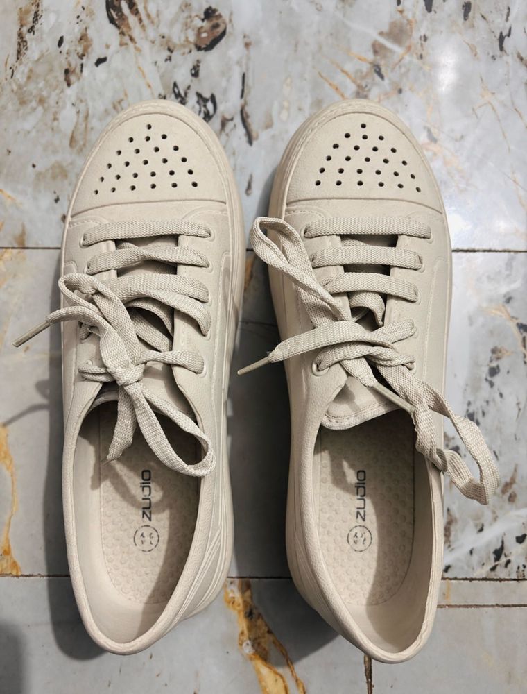 Trending Beige Sneakers