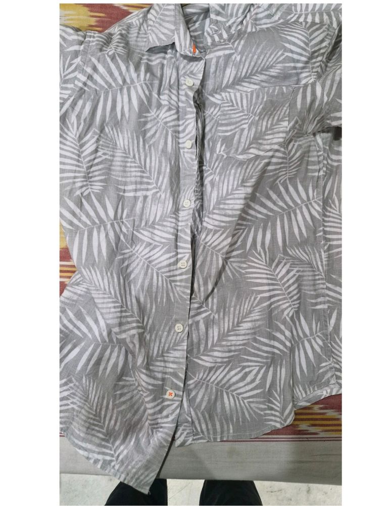 Highlander Grey Casual Half Sleeve Shirt, Size - S