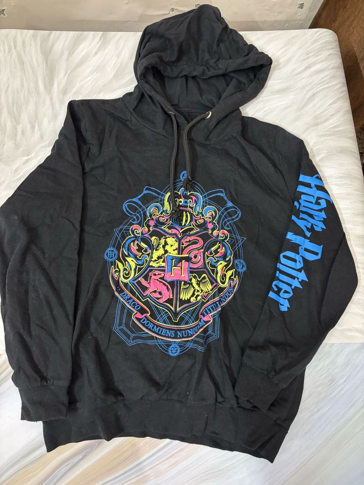 Harry Potter Graphic Hoodie 60%cotton.40%polyester