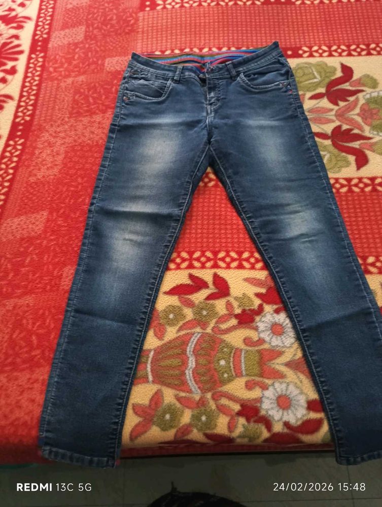 Stylish Blue Denim Jeans