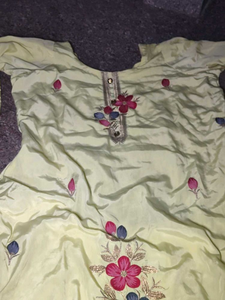 Light Yellow Embroidered Kurta