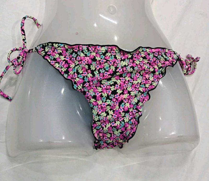 ❤️‍🔥 Floral Print Tie-Side Bikini Bottoms