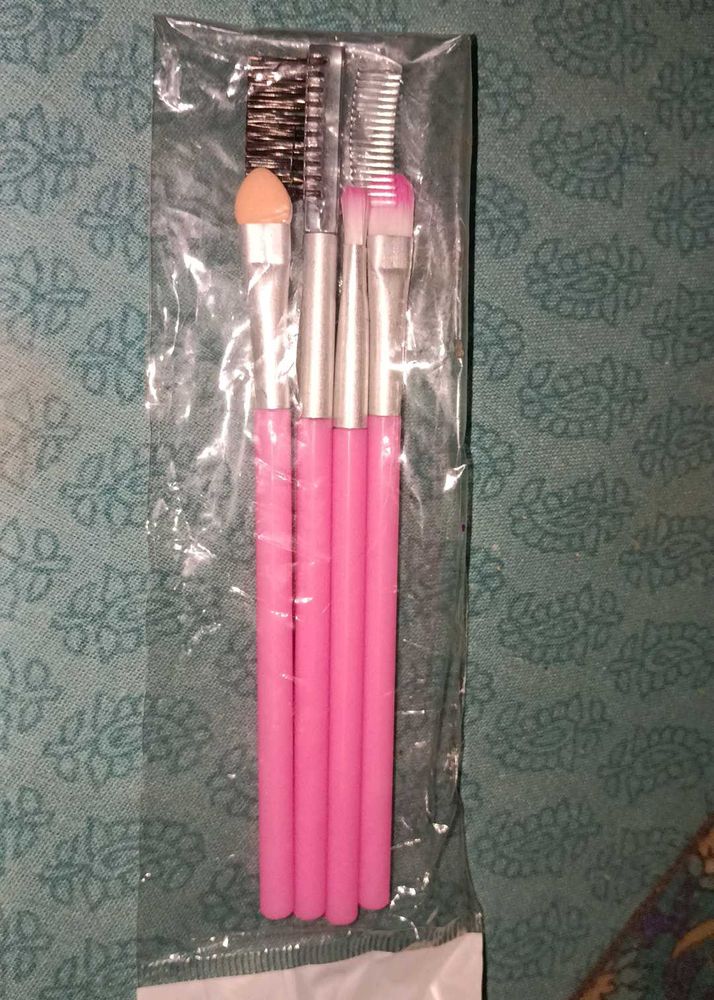 Pink Makeup Brush Set