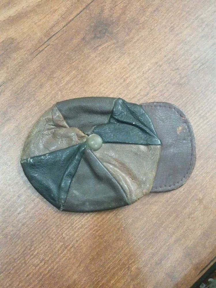 Unique vintage Leather Coin Purse