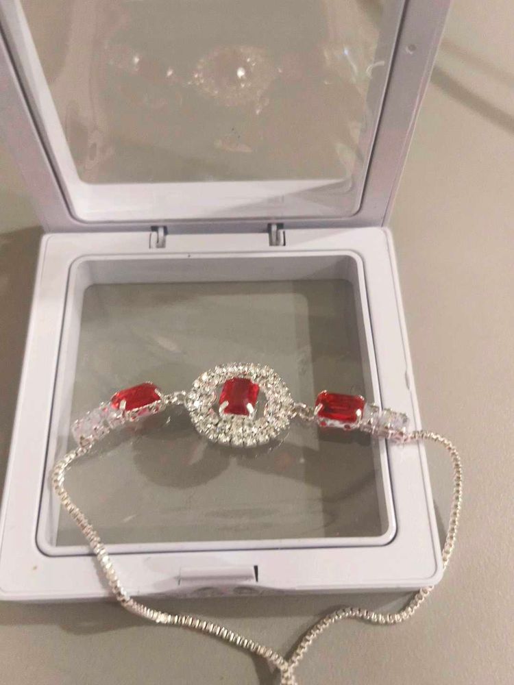 Stunning Silver &amp; Red Stone Bracelet
